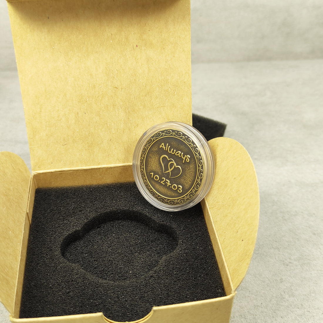 Personalized Coins and Keychains Gifts for Holidays and Anniversaries | MaxCoins