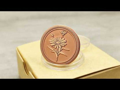 Video showcase of a handcrafted copper flower coin, highlighting the 32mm diameter, smooth metallic texture, and professional engraving quality.